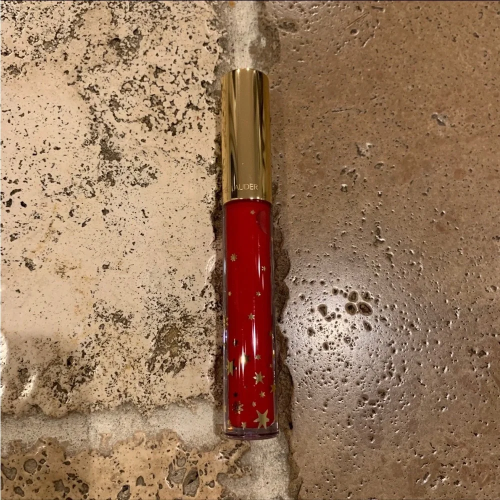 Estee Lauder Pure Color Envy Kissable Lip Shine in 107 Tender Trap